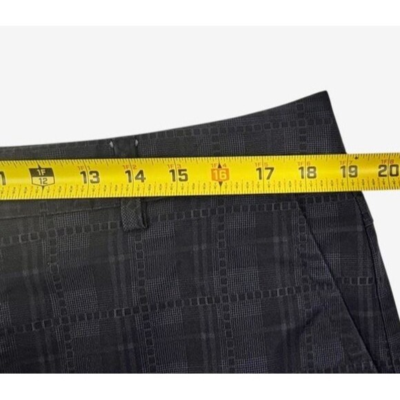 Adidas ClimaLite Golf Shorts Black Tonal Plaid Performance Lightweight SZ 36 - Picture 11 of 13